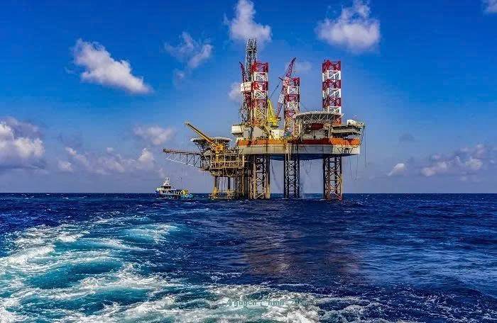 Dầu thô giảm hỗ trợ giá kim loại tăng