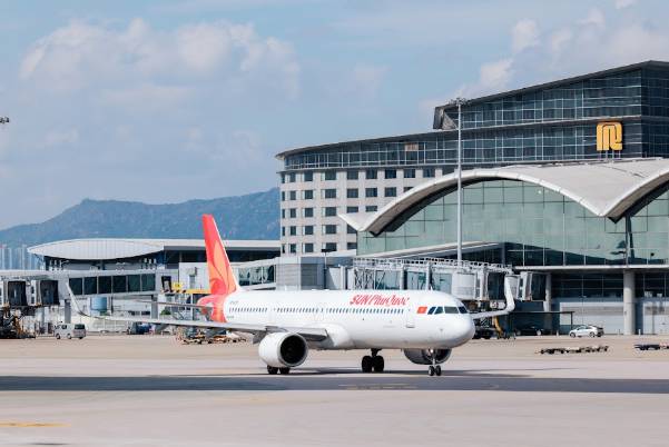 Sun PhuQuoc Airways chính thức cất cánh tới trung tâm tài chính hàng đầu châu Á