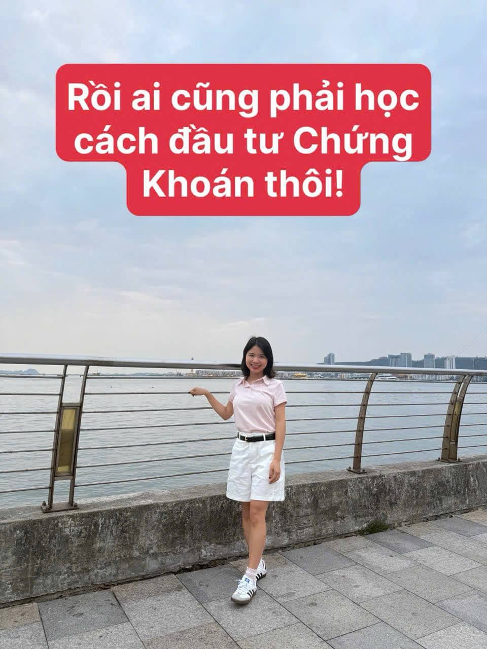 RỒI AI CŨNG SẼ PHẢI HỌC CÁCH ĐẦU TƯ CHỨNG KHOÁN THÔI…. KHÁC NHAU Ở CHỖ:. Người biết sớm sẽ đi trước  ...