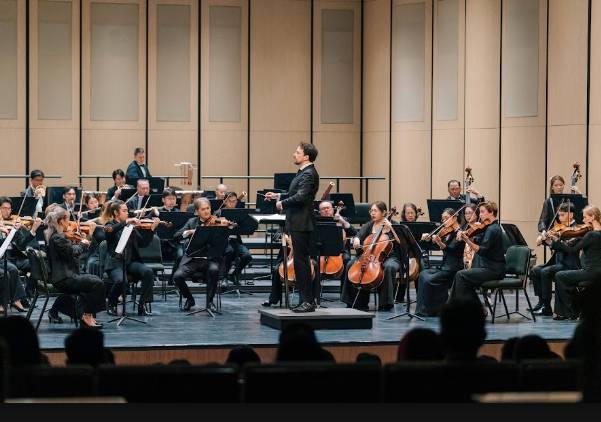 Hòa nhạc “Shades of Paris”: thần đồng piano Lise de la Salle cùng dàn nhạc SSO tái hiện sắc màu âm nhạc Pháp