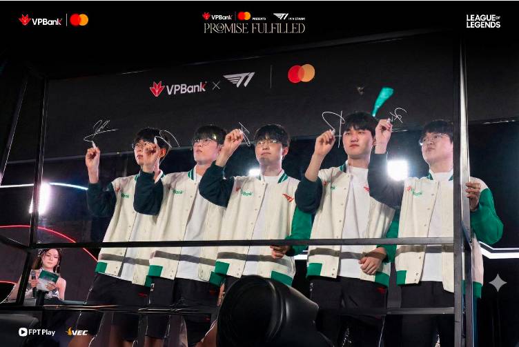 VPShow và chiến lược tăng trưởng khách hàng qua những sự kiện đỉnh cao của VPBank