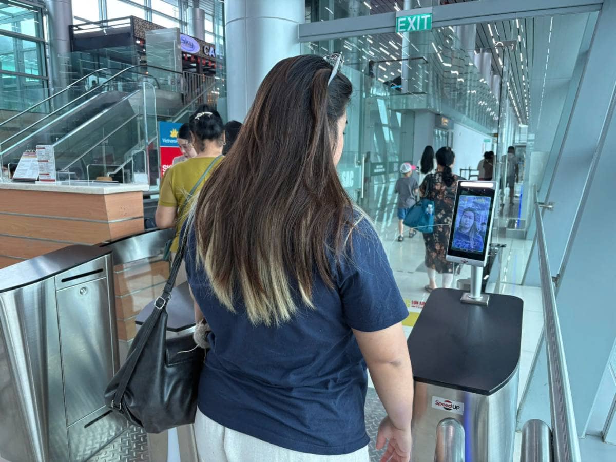 Từ ngày 1/6, Cảng HKQT Phú Quốc áp dụng toàn trình công nghệ nhận diện khuôn mặt Sun Express