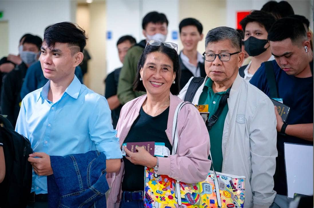 Người cao tuổi có thể mua vé ưu đãi trực tuyến trên website Vietnam Airlines từ ngày 6/6