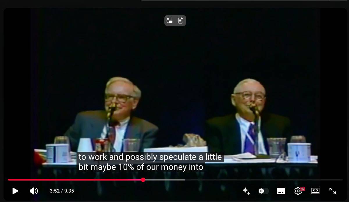 Cách người ta chất vấn Warren Buffett và Charlie Munger này đọc rất quen ... Có giống như bong bóng  ...