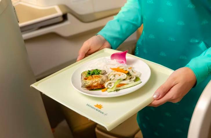Vietnam Airlines ra mắt chuỗi trải nghiệm mùa Sen