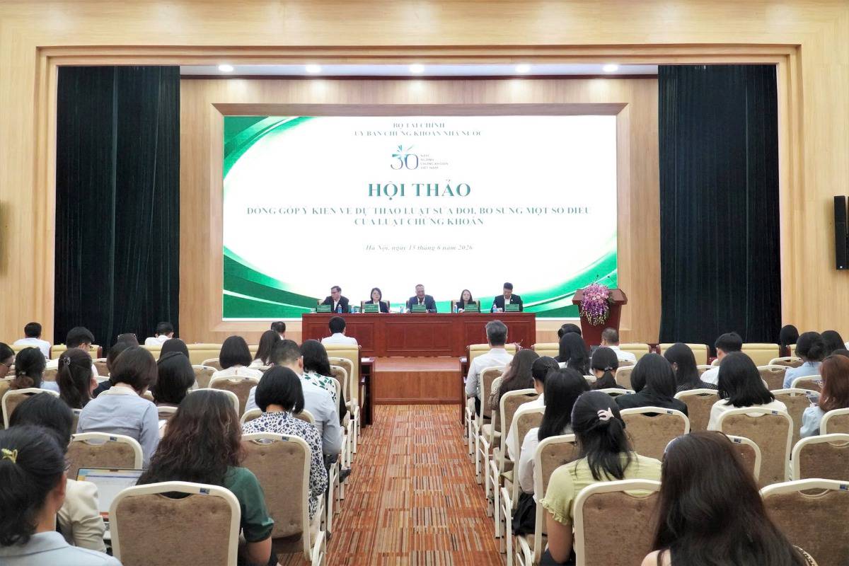 Sửa luật chứng khoán ngày trước thềm MSCI: Việt Nam đang mở cửa đóng dòng tiền tỷ USD hay chỉ là kỳ vọng?