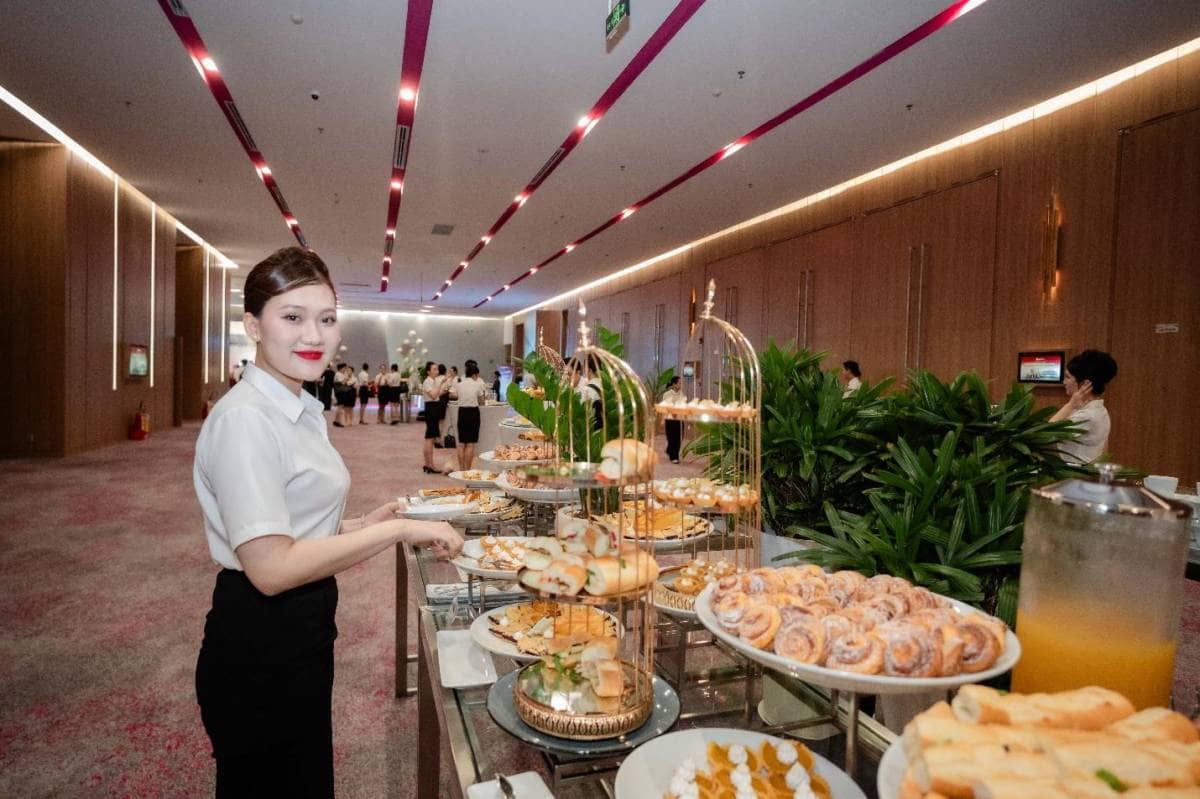 Hơn 700 ứng viên đổ về ngày hội tuyển dụng tiếp viên hàng không lớn nhất năm của Sun PhuQuoc Airways