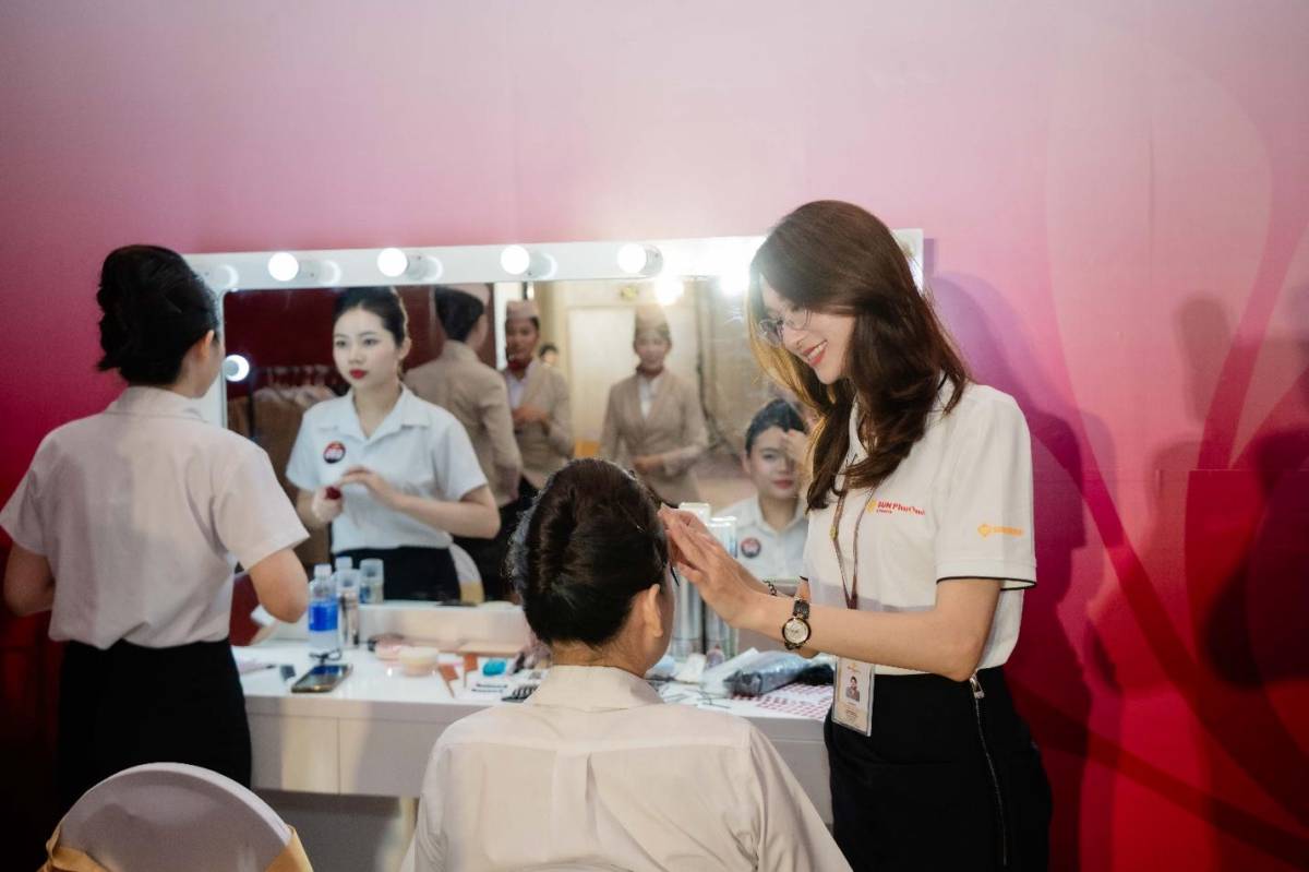 Hơn 700 ứng viên đổ về ngày hội tuyển dụng tiếp viên hàng không lớn nhất năm của Sun PhuQuoc Airways