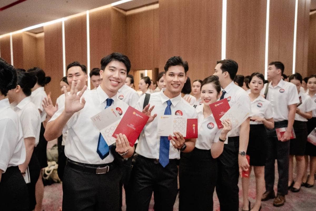 Hơn 700 ứng viên đổ về ngày hội tuyển dụng tiếp viên hàng không lớn nhất năm của Sun PhuQuoc Airways