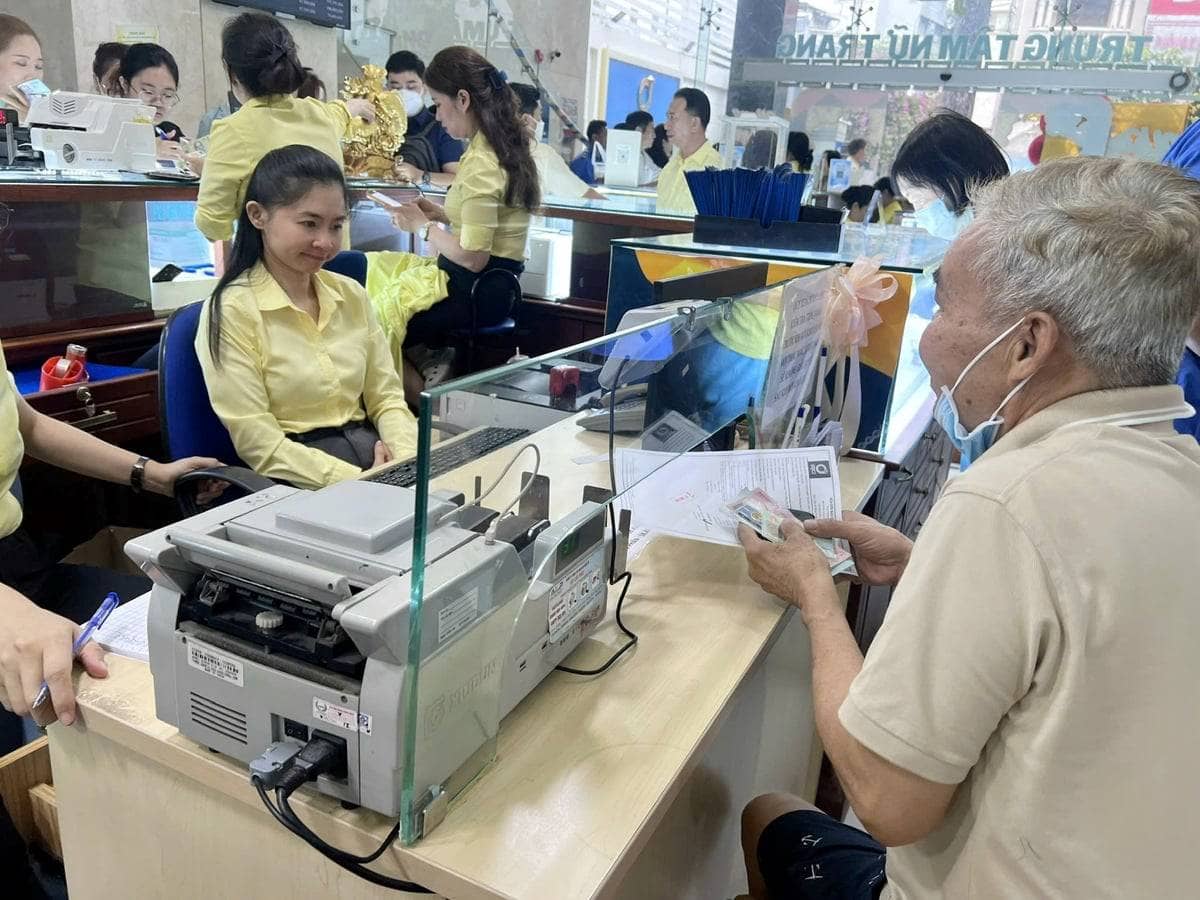 SJC trấn an khách hàng sau vụ án chấn động: Vàng trả trong ngày, kim cương tối đa 48 giờ