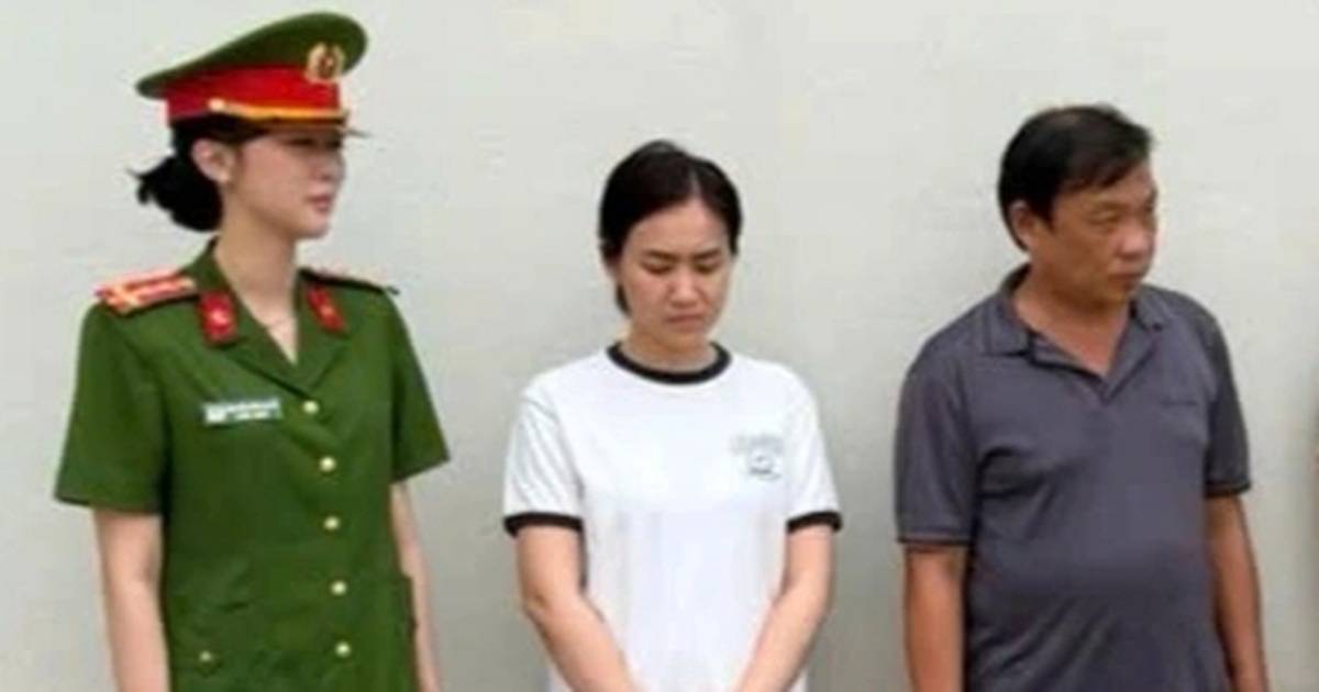 Lộ chiêu "hô biến" 3.400 viên kim cương lậu vào SJC