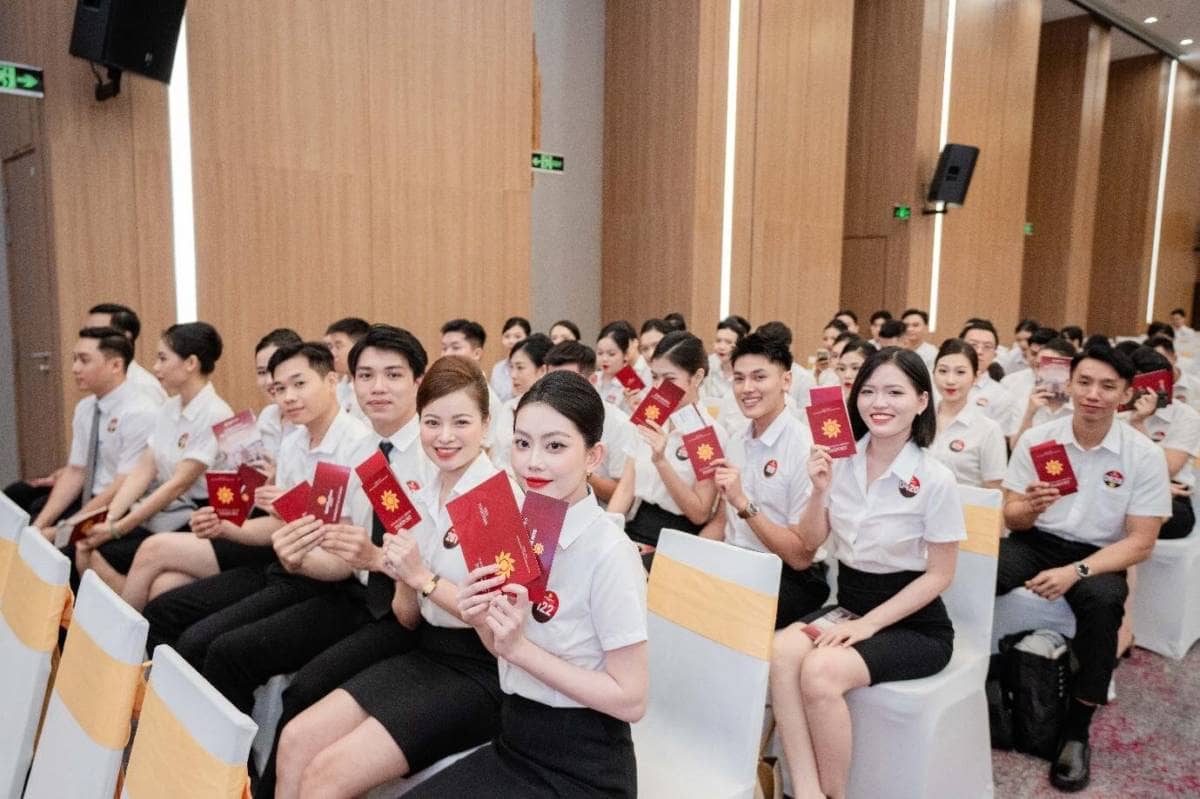 Sun PhuQuoc Airways tặng 20 suất học bổng nước ngoài tại Ngày hội tuyển dụng Tiếp viên hàng không tại Hà Nội