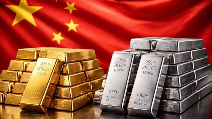 Xu hướng "bắt đáy" của các ngân hàng trung ương toàn cầu và cơ hội đầu tư bạc minh bạch tại Việt Nam