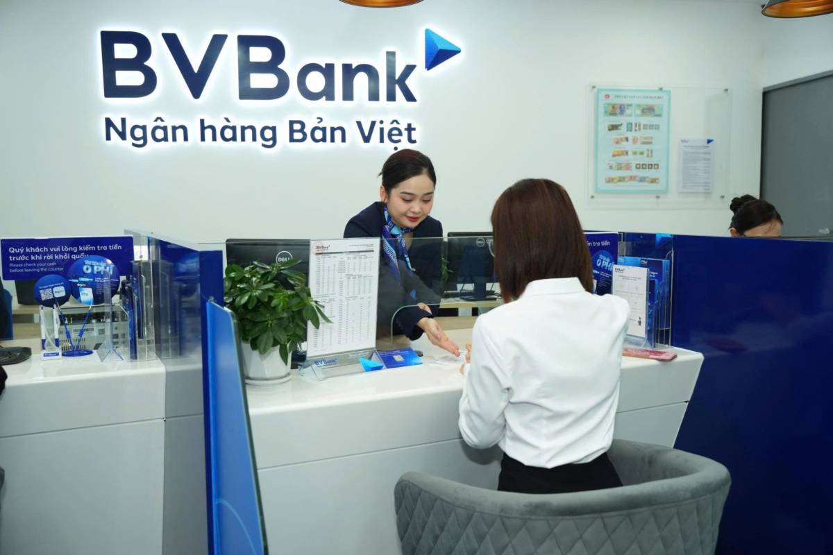 BVB sẽ chính thức giao dịch trên sàn HOSE vào NGÀY MAI - 21/07. - Giá tham chiếu: 13.100.  ...