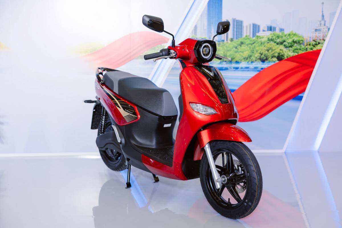 VinFast ra mắt xe máy điện Kinet và Kyo - nâng tầm trải nghiệm di chuyển xanh