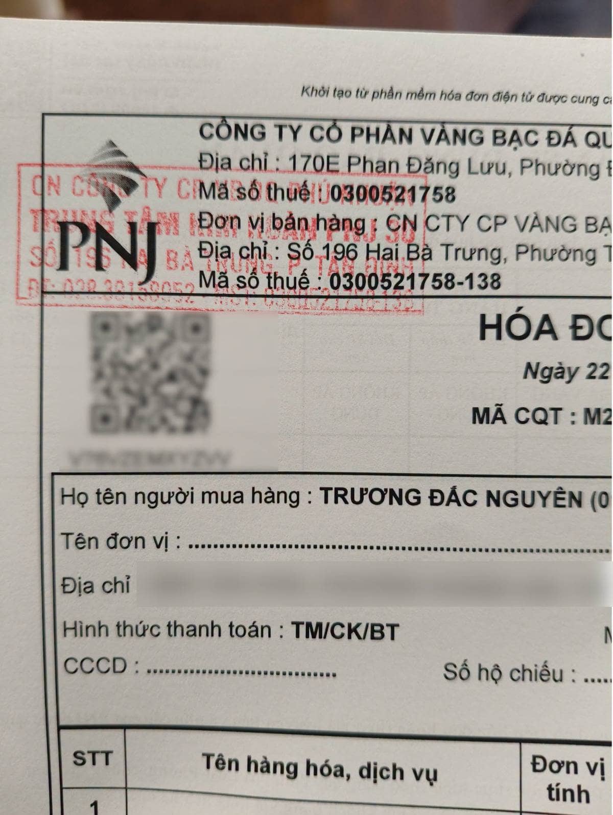 Vì sao mình vẫn mua vàng PNJ giữa tâm bão?