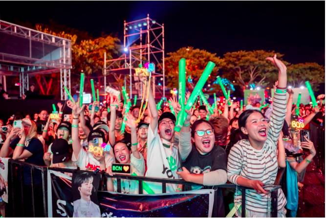 Đêm nhạc VPBank Live the Vibe - Move Together Đà Nẵng khép lại đầy cảm xúc