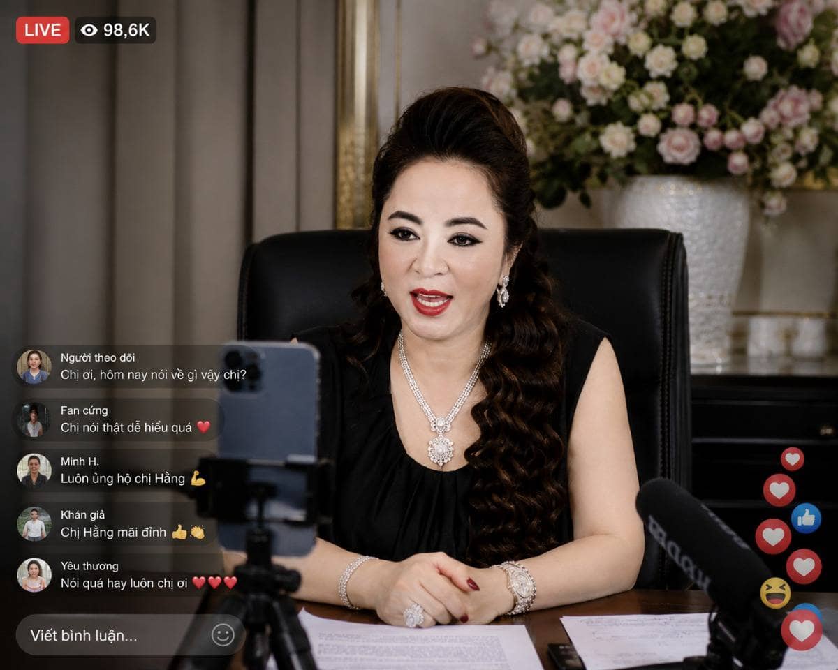 Quan điểm cá nhân:  đầu tư chứng khoán thì có cần theo dõi các nhân vật nổi tiếng như bà hằng hay không ?