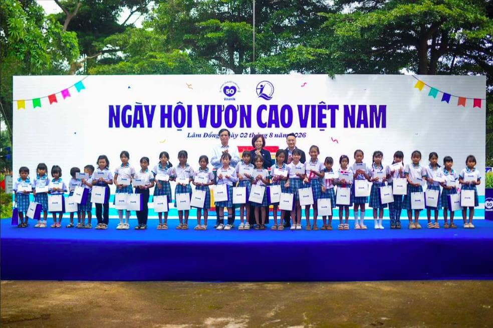 Từ dinh dưỡng đến khát vọng: Hành trình 50 năm đồng hành cùng trẻ em Việt. Trước thềm năm học mới, hơn  ...