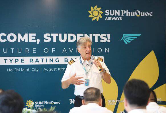 Sun PhuQuoc Airways và BAA Training Vietnam khai giảng khóa huấn luyện chuyển loại Airbus A320/A321 đầu tiên