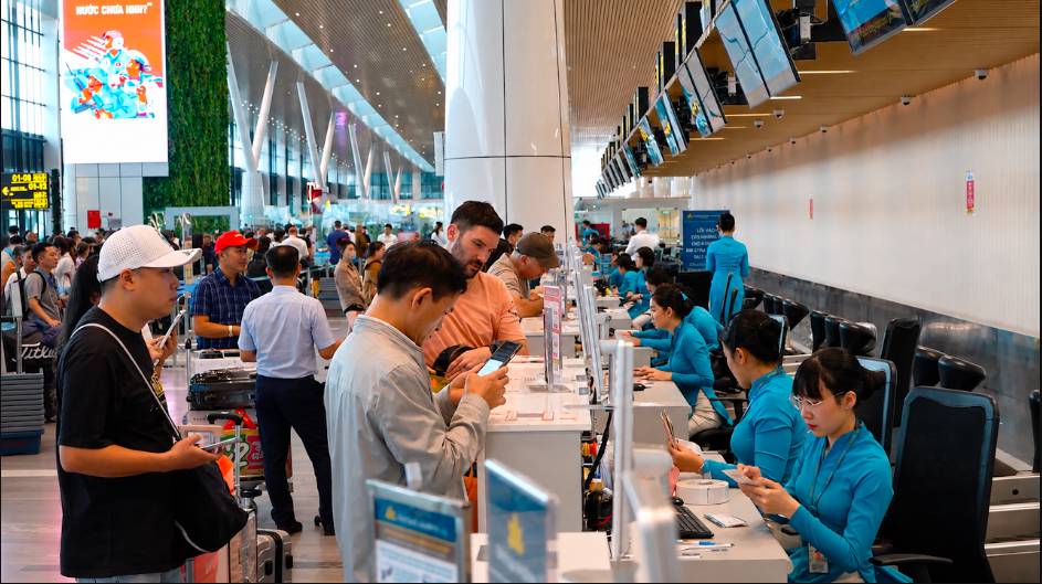 Vé máy bay Tết 2027 bắt đầu mở bán, Vietnam Airlines tung gần 3,7 triệu chỗ