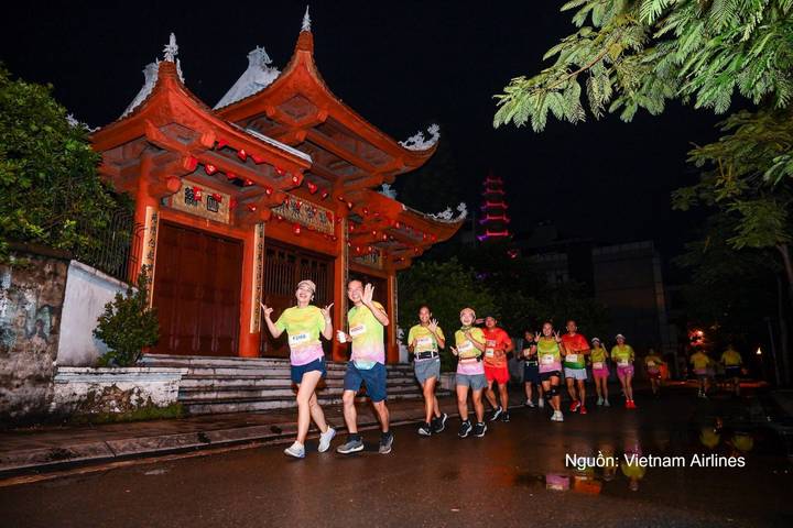 Vietnam Airlines mở đăng ký giải chạy 'Run For Love 2026'