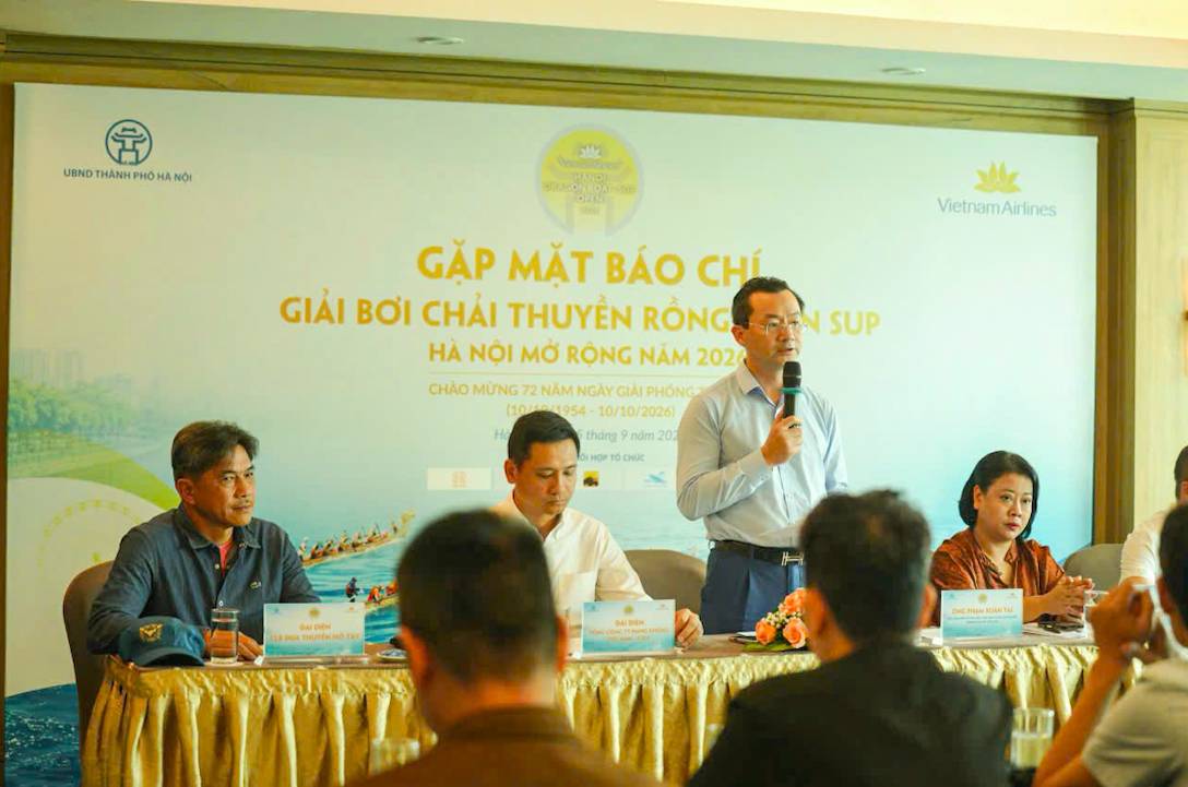 Gần 900 tay chèo hẹn tranh tài trên Hồ Tây giữa mùa thu Hà Nội