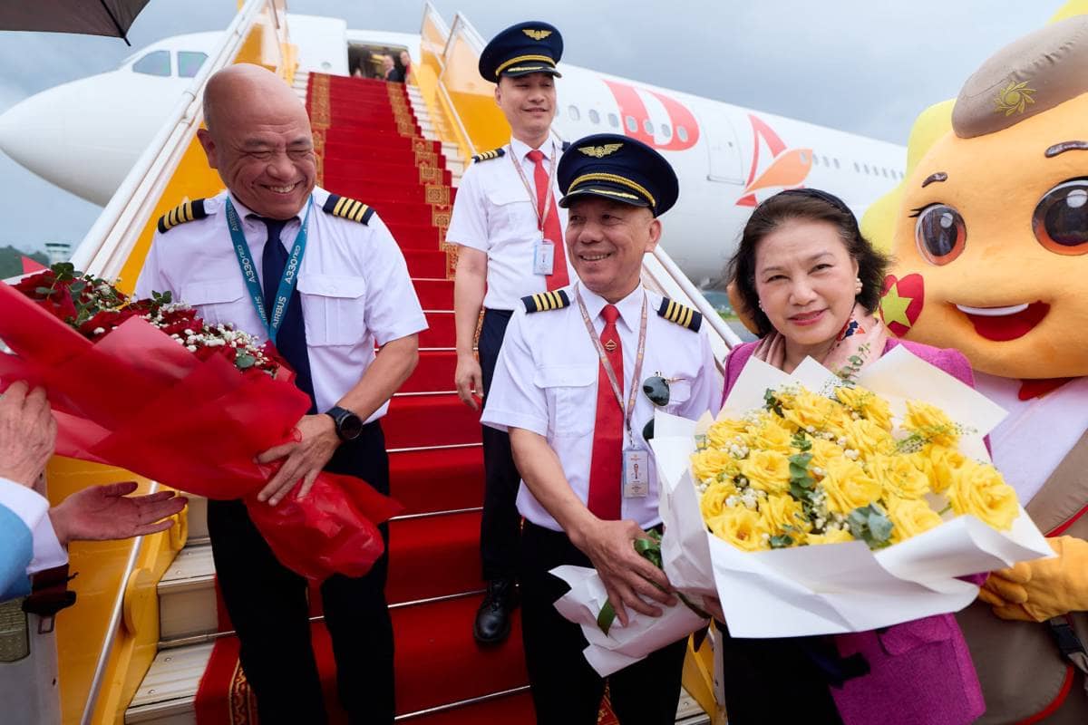 Phi công lái A330 đầu tiên của Sun PhuQuoc Airways về nhà kể chuyện phía sau buồng lái
