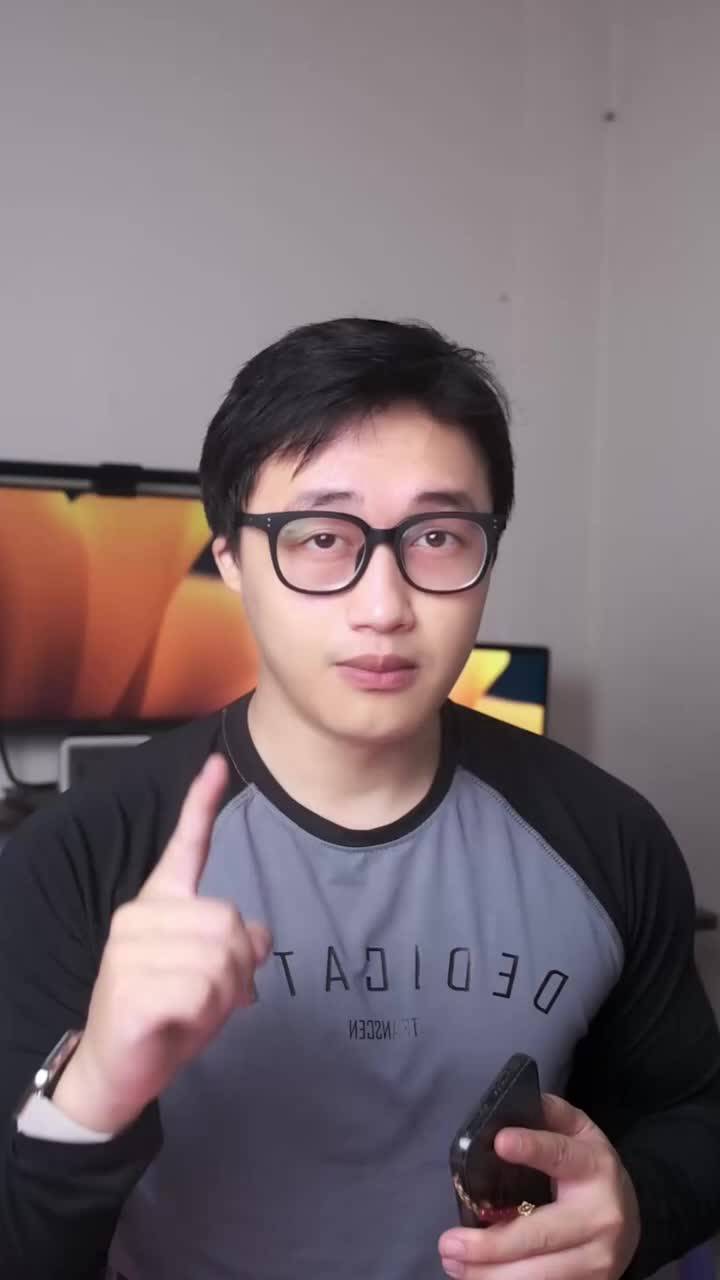 Hoàng Minh 5 phút crypto - Hàng dài người xếp hàng mua vàng, trong khi giá vàng vẫn liên tục tăng.