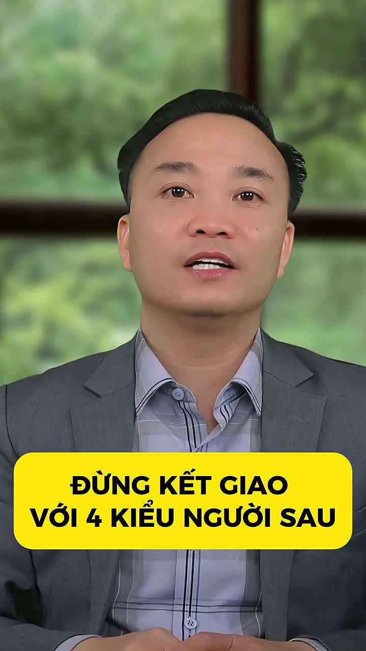 Đừng kết giao với 4 người này