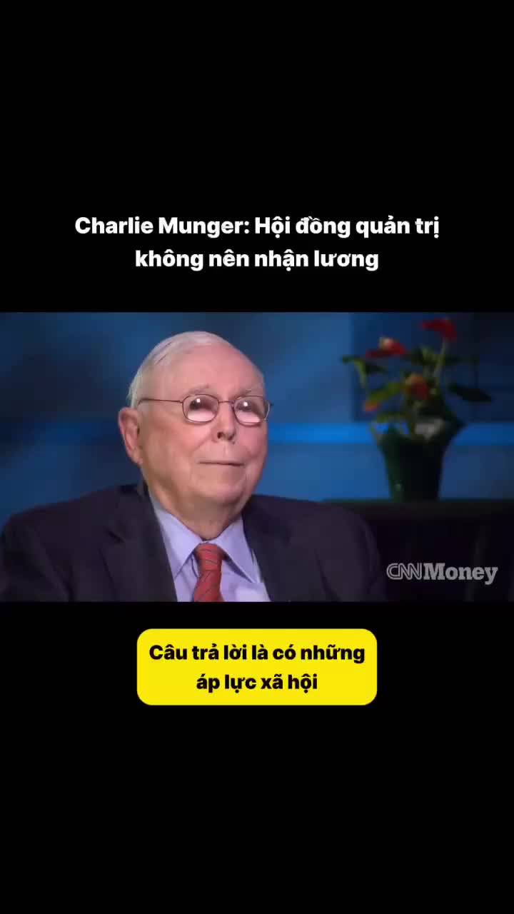 Charlie Munger: Hội đồng quản trị không nên nhận lương