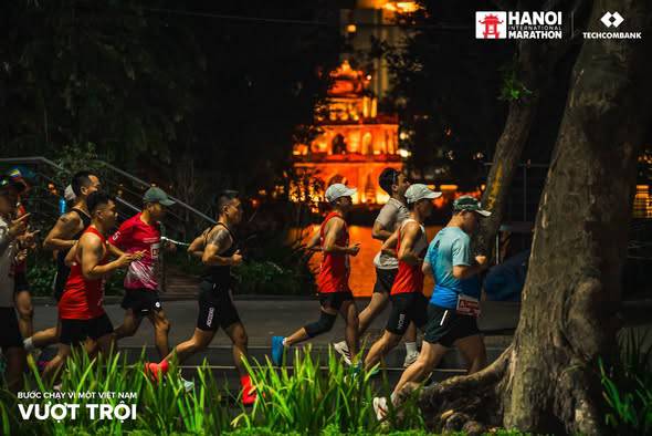 Cảm ơn Hà Nội đã cùng nhau tạo lên triệu bước tiến!