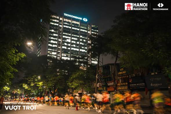 Cảm ơn Hà Nội đã cùng nhau tạo lên triệu bước tiến!