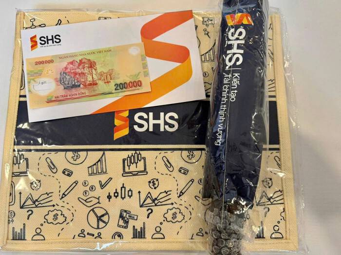 Bơm oxy : SHB đi về đâu ?. ----. SHB nay giảm mạnh, nhiều anh em hỏi, tôi phân tích nhanh gọn thế này  ...