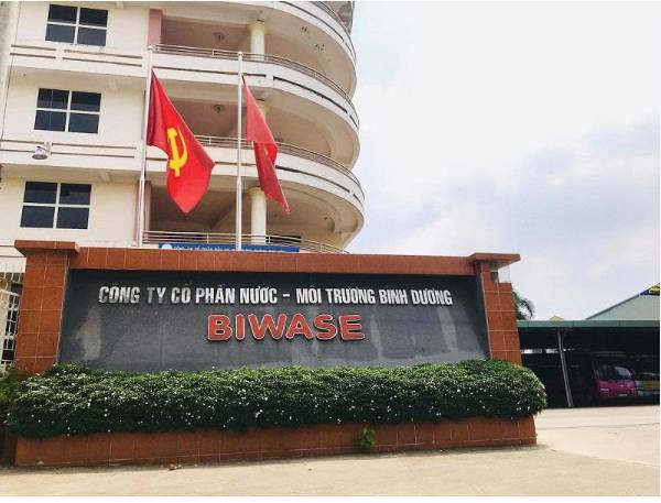 - LNST sau lợi ích CĐTS hợp nhất sơ bộ 9T 2026 +27% YoY (hoàn thành 93% dự báo năm 2026 của chúng tôi;  ...