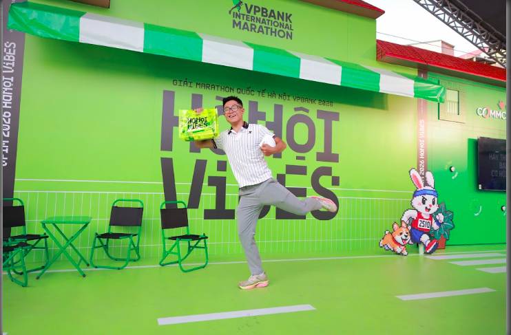 VPIM Expo ngày đầu thu hút runner, sẵn sàng cho ngày hội chạy bộ giữa lòng Hà Nội