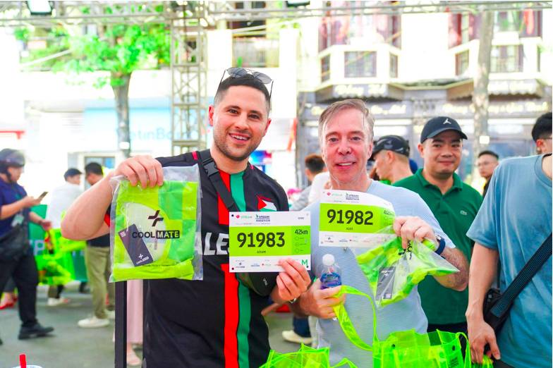 Một vòng phố đi bộ, bắt trọn sức nóng VPBank Hanoi International Marathon 2026 trước giờ xuất phát 
