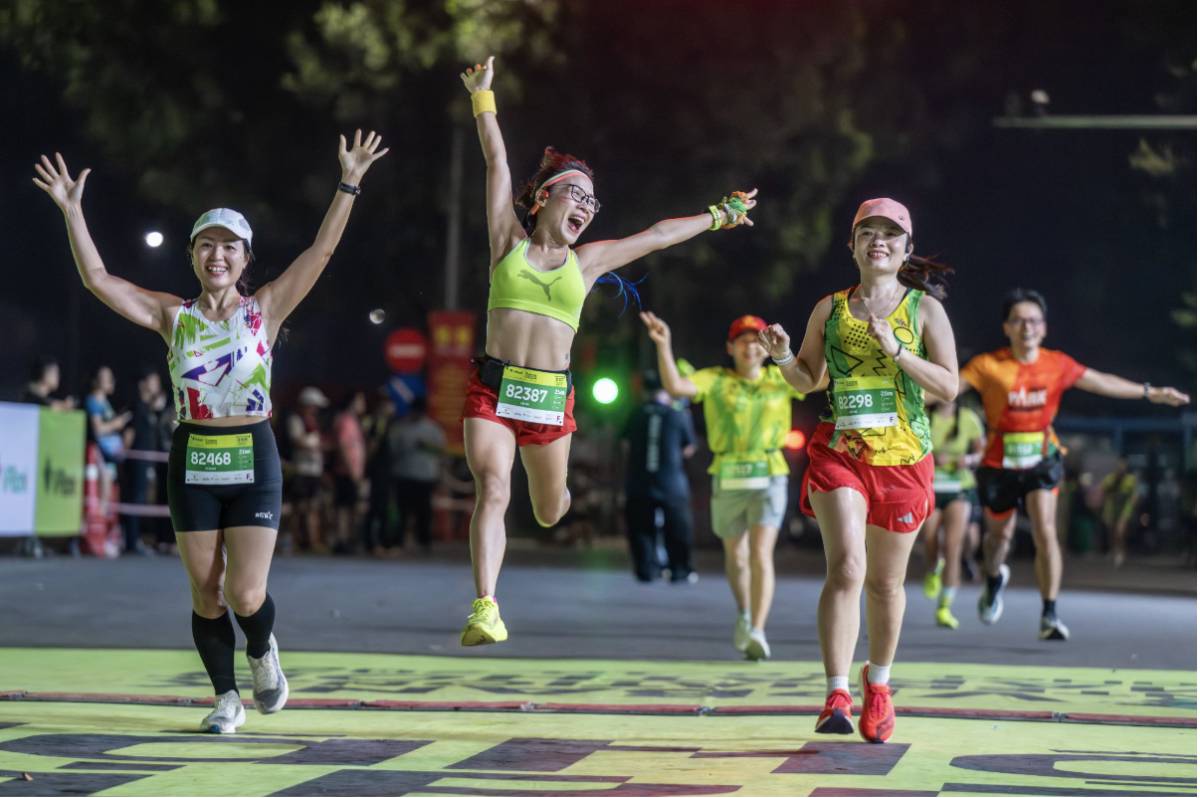 Những “bóng hồng” chiếm spotlight tại VPBank Hanoi International Marathon 2026