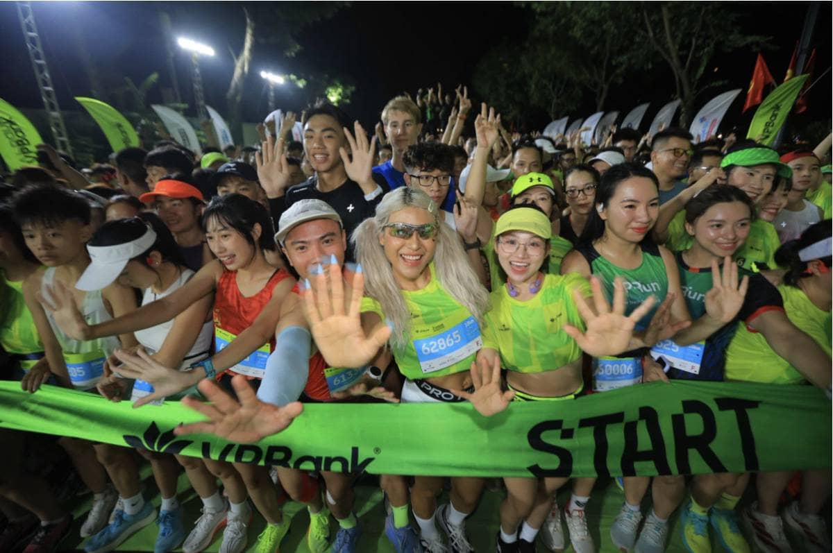 Những “bóng hồng” chiếm spotlight tại VPBank Hanoi International Marathon 2026