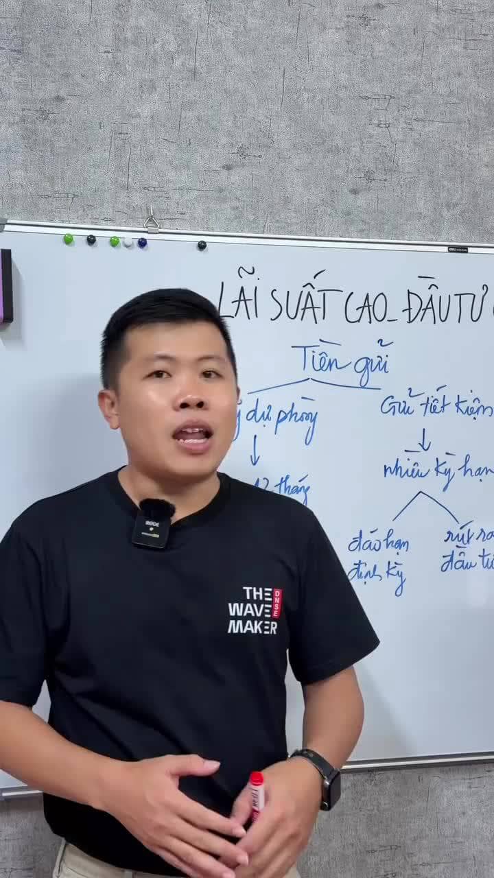 Lãi suất tăng cao thì nên gửi tiền, mua vàng, trái phiếu, bất động sản hay đầu tư chứng khoán?