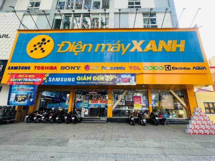 DMX ít cửa hàng, vì sao lợi nhuận vẫn tăng?