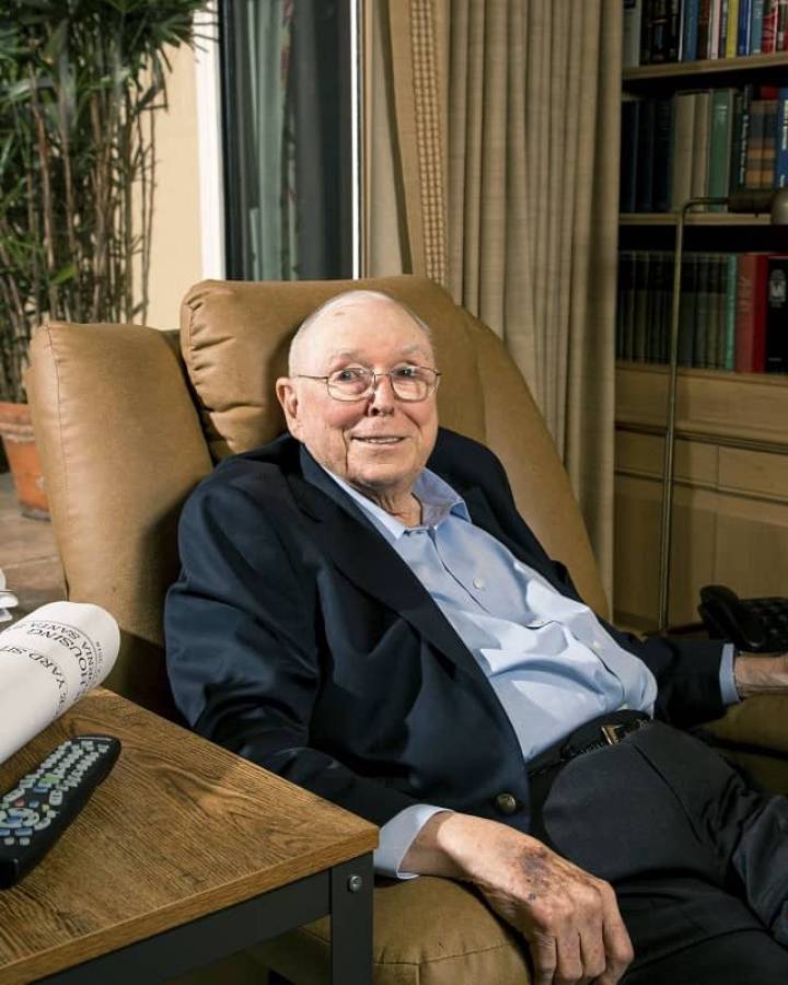 Charlie Munger: Hãy tư duy như một người chủ doanh nghiệp